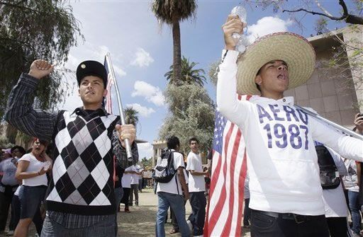 Aseguran propuesta migratoria en EEUU no es amnistía sino vía legal