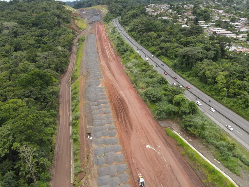 Recomiendan a los usuarios tomar rutas alternas como la vía Centenario y la vía hacia Paraíso.