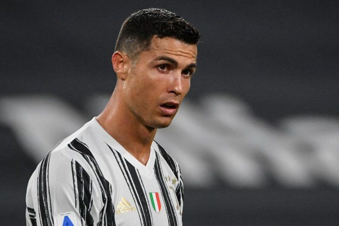 Mamá de Cristiano desea que su hijo regrese al Sporting de Portugal