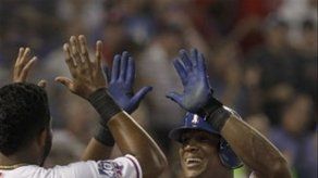 Hamilton empuja cinco y los Rangers ganan