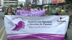 Trabajadoras sexuales marcharon hasta la sede de la Policía Trabajadoras sexuales marcharon hasta la sede de la Policía