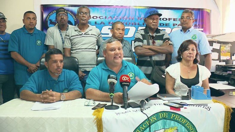 Anuncian lista de escuelas públicas que no iniciarán clases este lunes