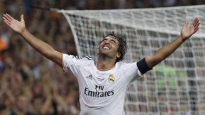 Real Madrid homenajea a Raúl