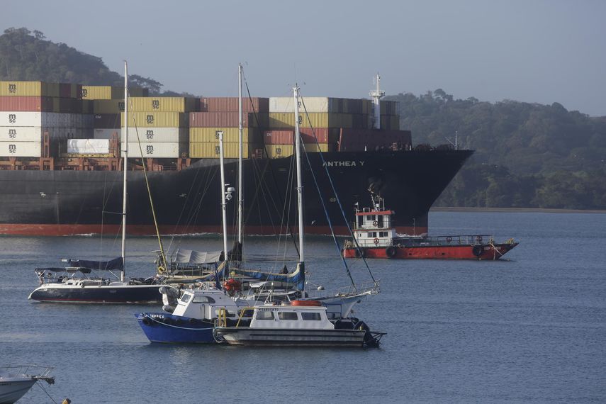 Canal de Panamá espera un aumento de tránsito por el bloqueo en el estrecho de Ormuz.