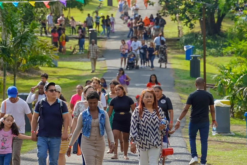 La Alcaldía de Panamá organiza la primera gala ambiental para mejorar el Parque Summit.