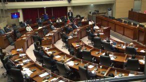 Colectan firmas para solicitar a la Asamblea debate de altura y respeto sobre temas migratorios