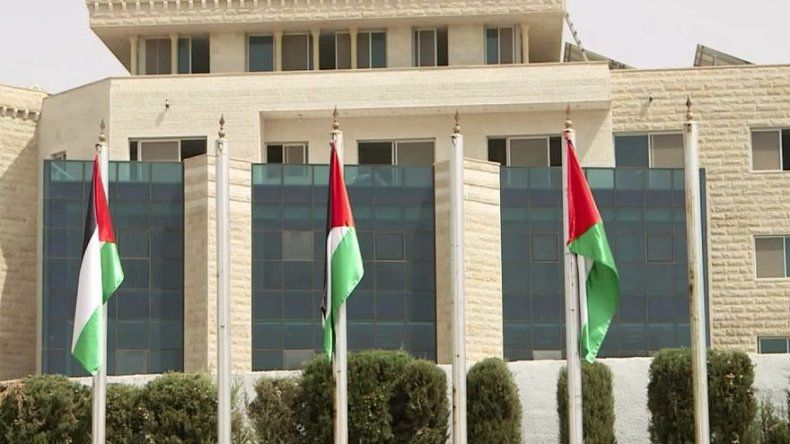 Abas celebra que ONU acepte izar la bandera palestina en Nueva York