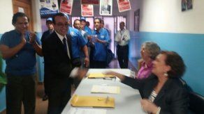 Eduardo Flores con ventaja hacia la rectoría de la Universidad de Panamá