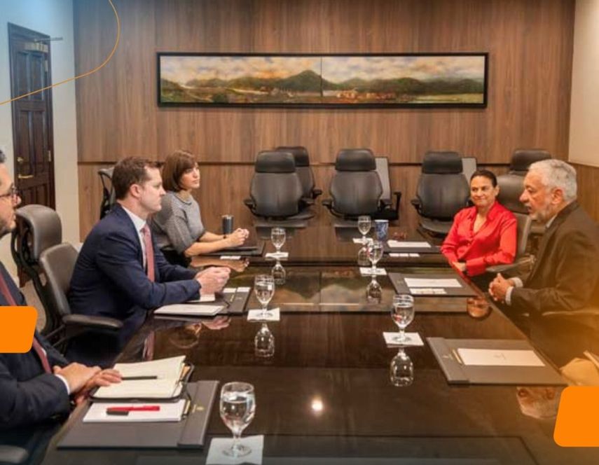 Ejecutivo del Canal de Panamá y Consejo de Granos de EE.UU.