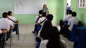 Reforzamiento académico a estudiantes de sexto año.&nbsp;