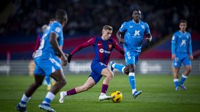 FC Barcelona gana al Almería en un partido lleno de goles
