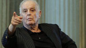 Ópera de Berlín extiende contrato de Barenboim hasta 2027