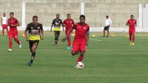 Ricardo Halconcito Buitrago le da el empate al Juan Aurich