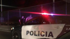 Policía y conductores impiden suicidio en el Puente de Las Américas Policía y conductores impiden suicidio en el Puente de Las Américas