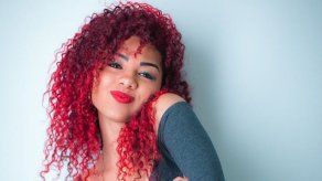 Cantante Anyuri pide disculpas