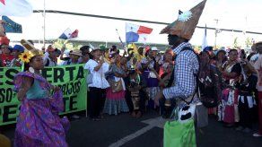 Colonenses celebran los 120 años de la consolidación de la separación de Panamá de Colombia