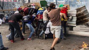 Exjefe de contrainteligencia militar avizora una guerra civil en Venezuela