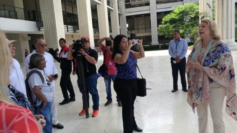 La libre postulación es la gran oportunidad de Panamá, expresa Ana Elena Porras