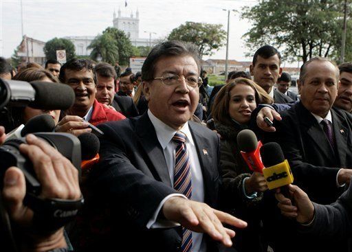 Congreso no logra reunirse por renuncia de Duarte