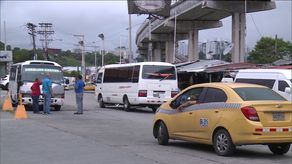 Usuarios han denunciado un aumento en el costo del pasaje en algunos sectores. Usuarios han denunciado un aumento en el costo del pasaje en algunos sectores.