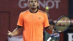 Kyrgios es multado 16.500 dólares por conducta en Shanghai
