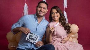 Victor Ballesteros y su espposa Jiseth Córdoba.