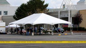 FBI no ve indicios de terrorismo en el tiroteo en un centro comercial de EEUU