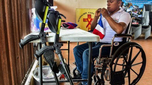 Panameños con VIH esperan que visita del papa abra ojos contra la discriminación