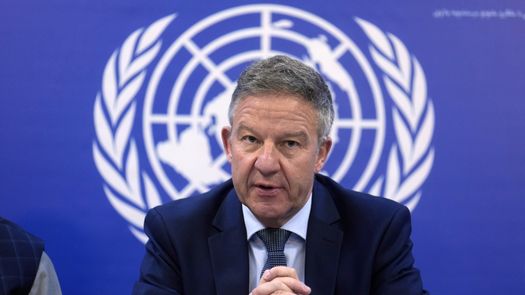 La Misión de Asistencia de la ONU en Afganistán denunció también que las niñas y mujeres del país han sufrido violaciones de derechos humanos bajo los talibanes.