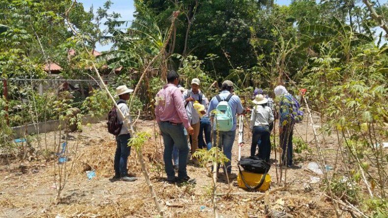Ministerio de Vivienda ha legalizado 98 asentamientos informales en todo el país