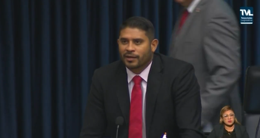 Compra de Aviones para el SENAN