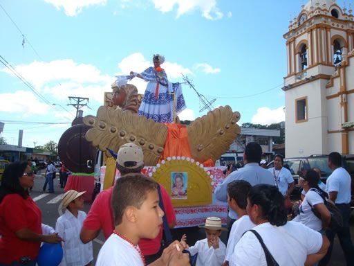 Celebración del Día del Maestro cargado de denuncias