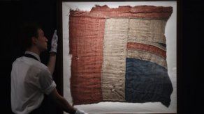 Subastada por 415.000 dólares una bandera que ondeó Nelson en Trafalgar