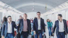 Juan Guaidó regresó a Venezuela en un vuelo procedente de Panamá