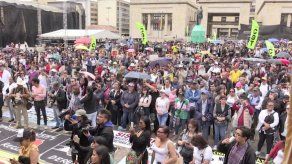 Miles de personas protestaron en Colombia contra el gobierno de Iván Duque