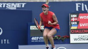 Svitolina vence a Wozniacki 6-4