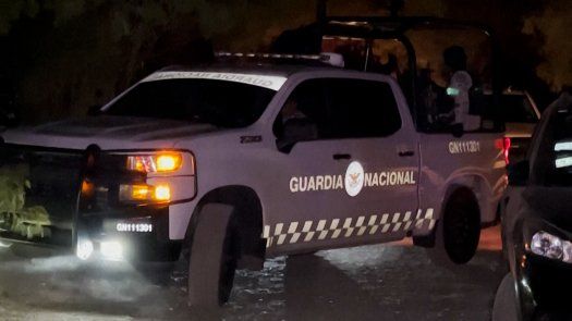Rescatistas batallan para liberar a mineros atrapados tras derrumbe de una mina en México