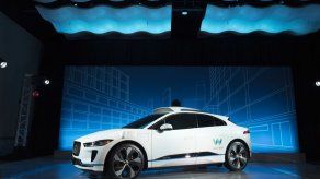Waymo comprará 20.000 coches eléctricos para taxis autónomos