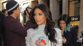 Kim Kardashian se enfrenta a su madre por las fotos de la boda