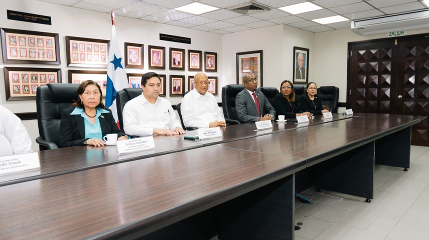 Los fondos comisados son distribuidos porcentualmente por el MEF a diferentes instituciones para reforzar la prevención