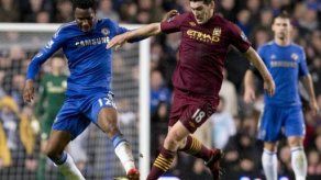 Obi Mikel del Chelsea sancionado tres partidos por amenazar al árbitro
