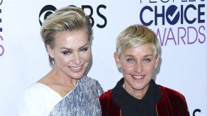 Portia de Rossi se retira de la actuación