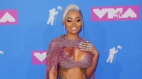 Blac Chyna se marca un Cardi B con su peluquera