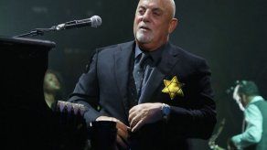 Billy Joel se pone estrella de David como forma de protesta en concierto