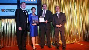 Publican libro de Grandes Marcas en Panamá