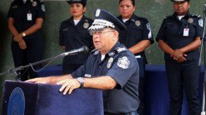 Policía Nacional confirma destitución de Comisionado Gómez “por desobediencia ostensible” Policía Nacional confirma destitución de Comisionado Gómez “por desobediencia ostensible”