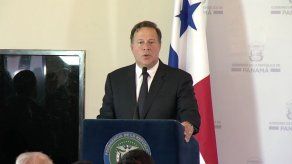 Meduca entrega reconocimiento a estudiantes con mérito académico