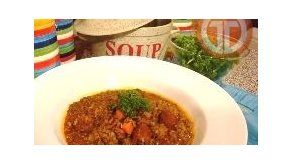 Sopa de lentejas con chorizo español