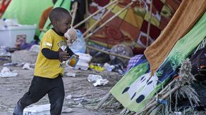 Fuerzas mexicanas rodean campamento de migrantes en frontera