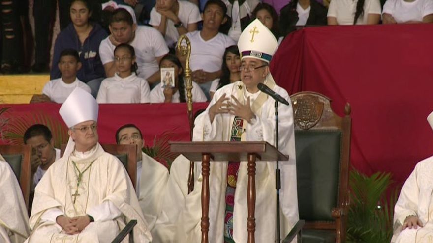 Cita Eucarística reaviva la fe y devela logo hacia la JMJ 2019